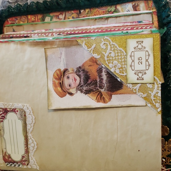 Christmas Junk Journal, Keepsake - Picture 8 of 16